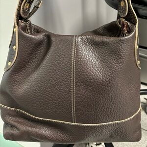 Brown leather Maxx bag . Like new